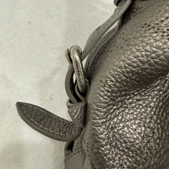 Louis Vuitton Metallic Mahina Bag - Picture 9 of 12